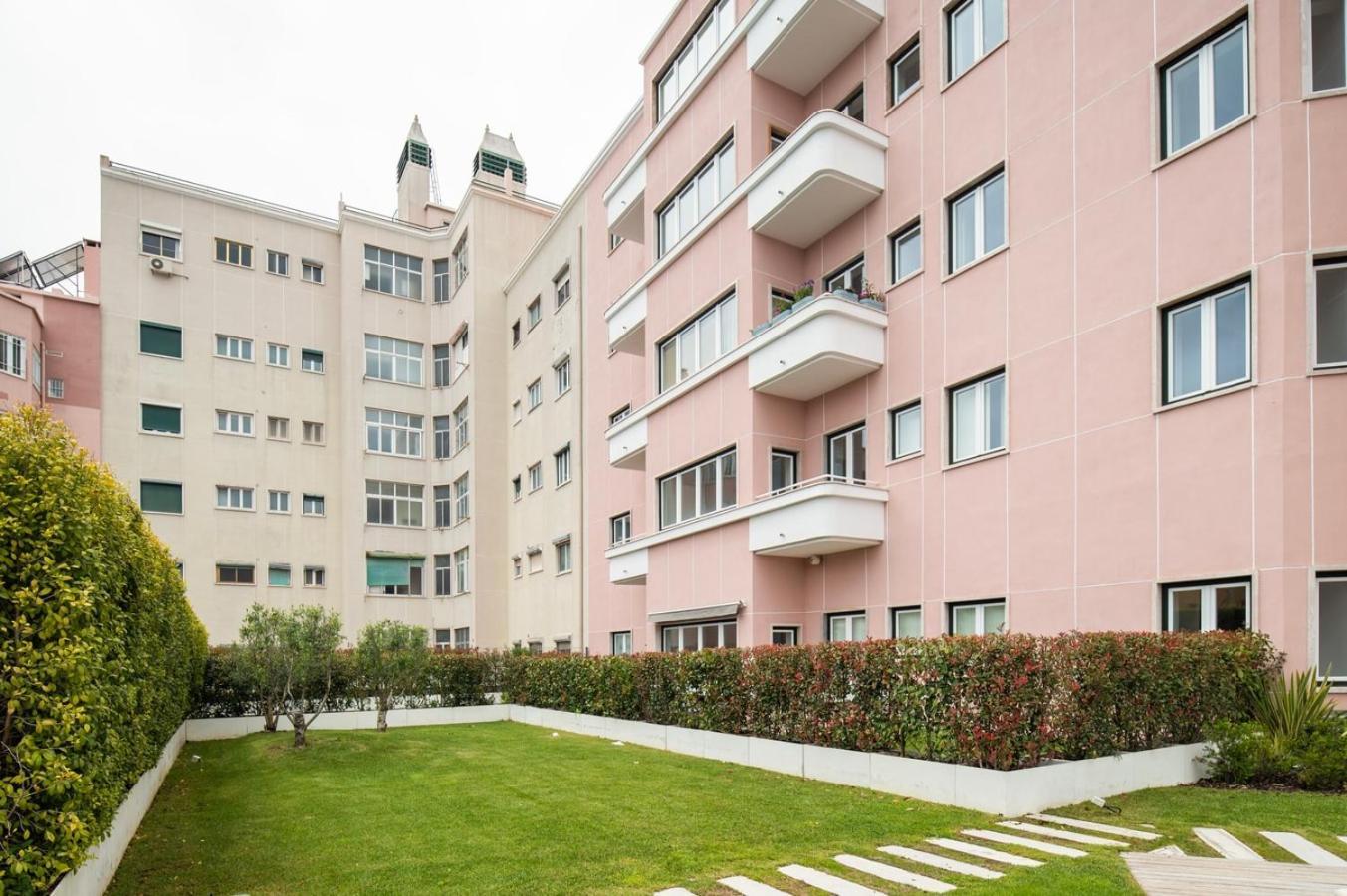 Appartement Paya - 1 Bedroom And Pool In Areeiro Lissabon
