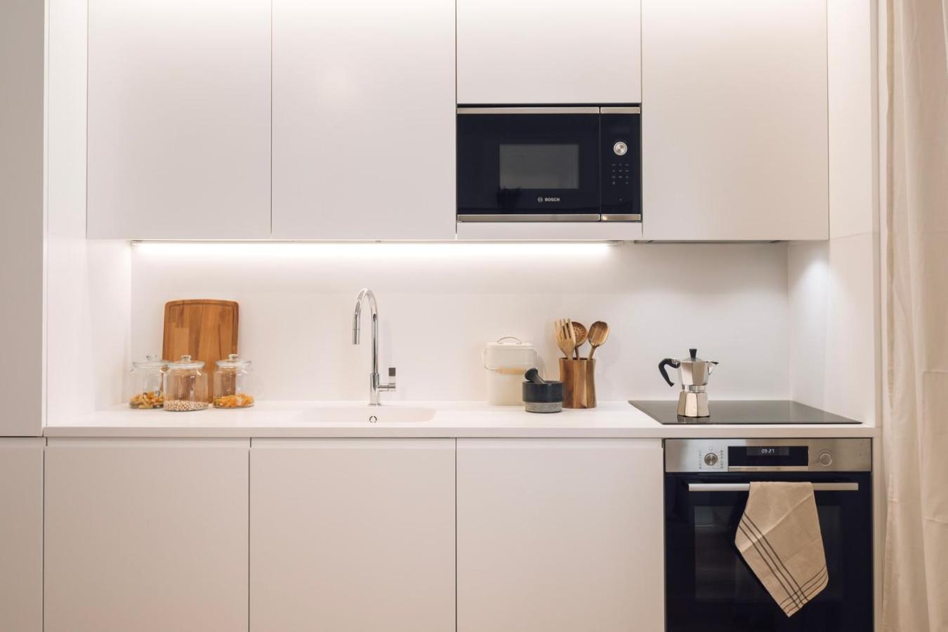 Paya - 1 Bedroom And Pool In Areeiro * Lissabon