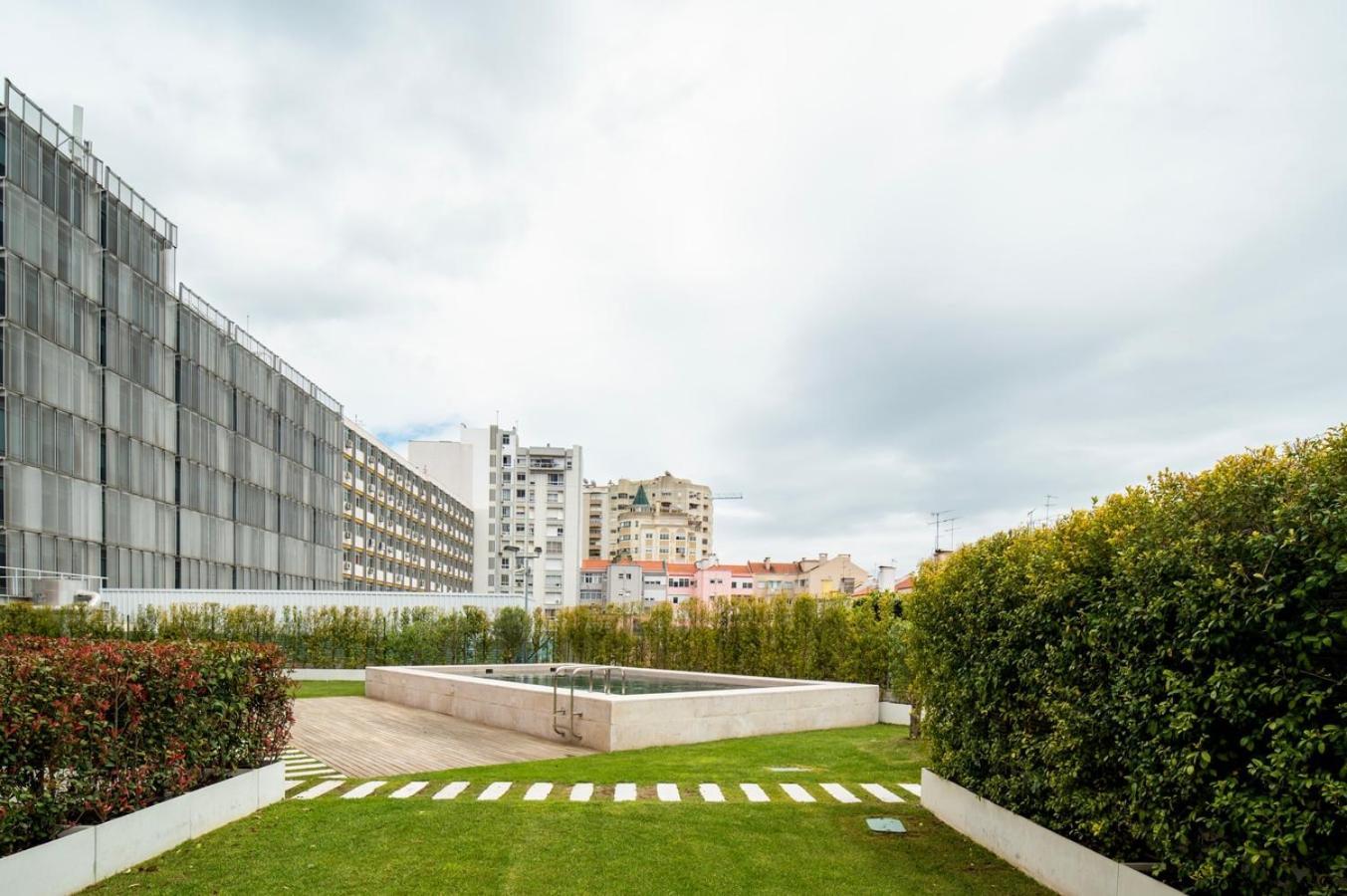 Paya - 1 Bedroom And Pool In Areeiro Apartment